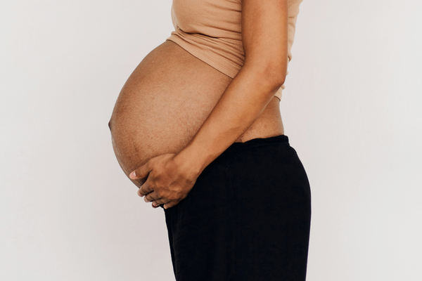 Pregnancy-Safe Skincare Guide: Ingredients to Avoid